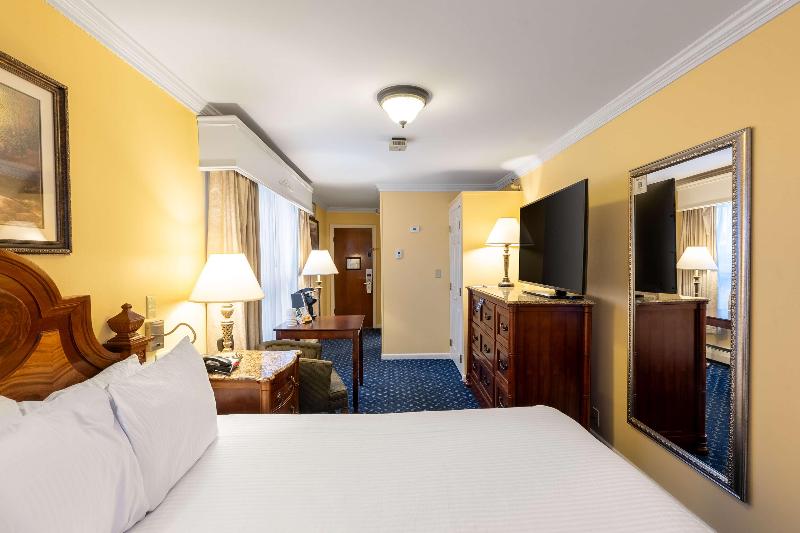 Best Western White House Inn image