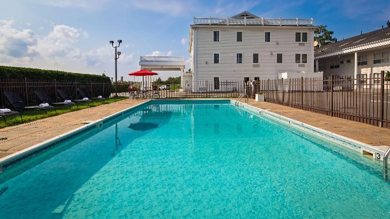 Best Western White House Inn image