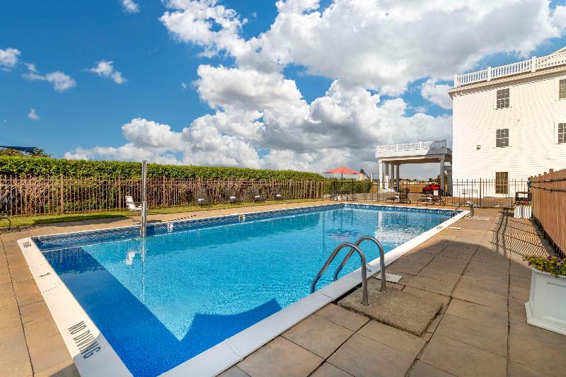 Best Western White House Inn image