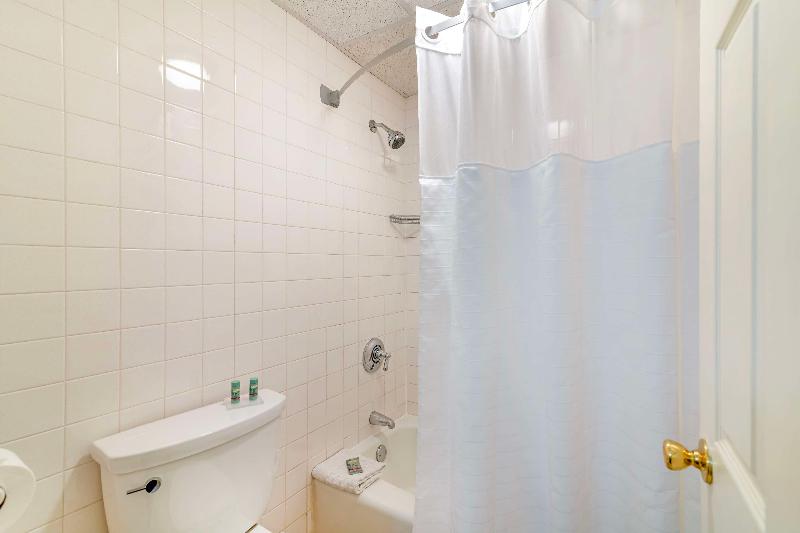 Best Western White House Inn image