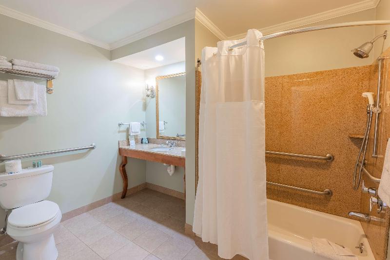 Best Western White House Inn image