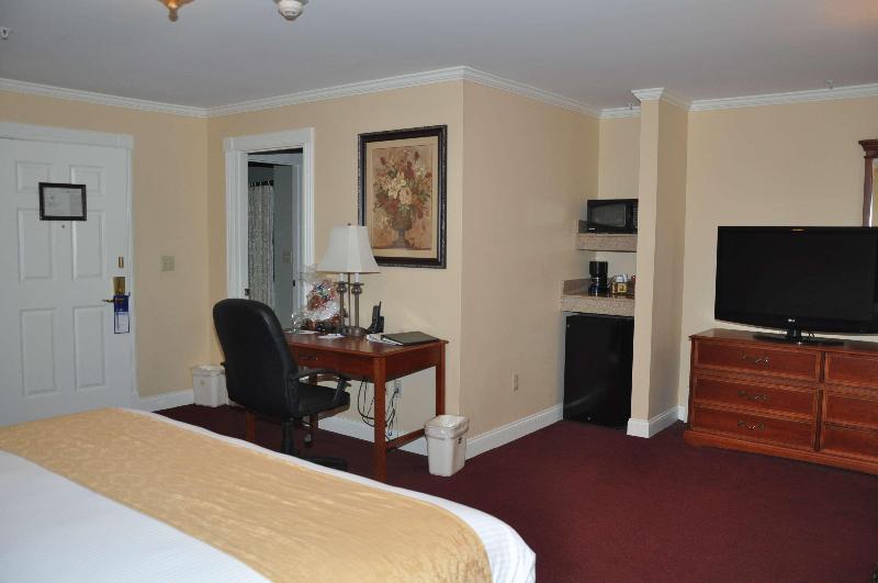 Best Western White House Inn image