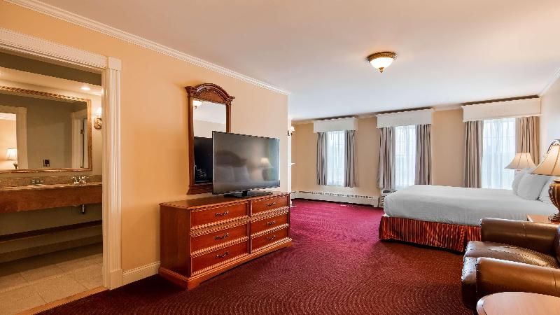 Best Western White House Inn image