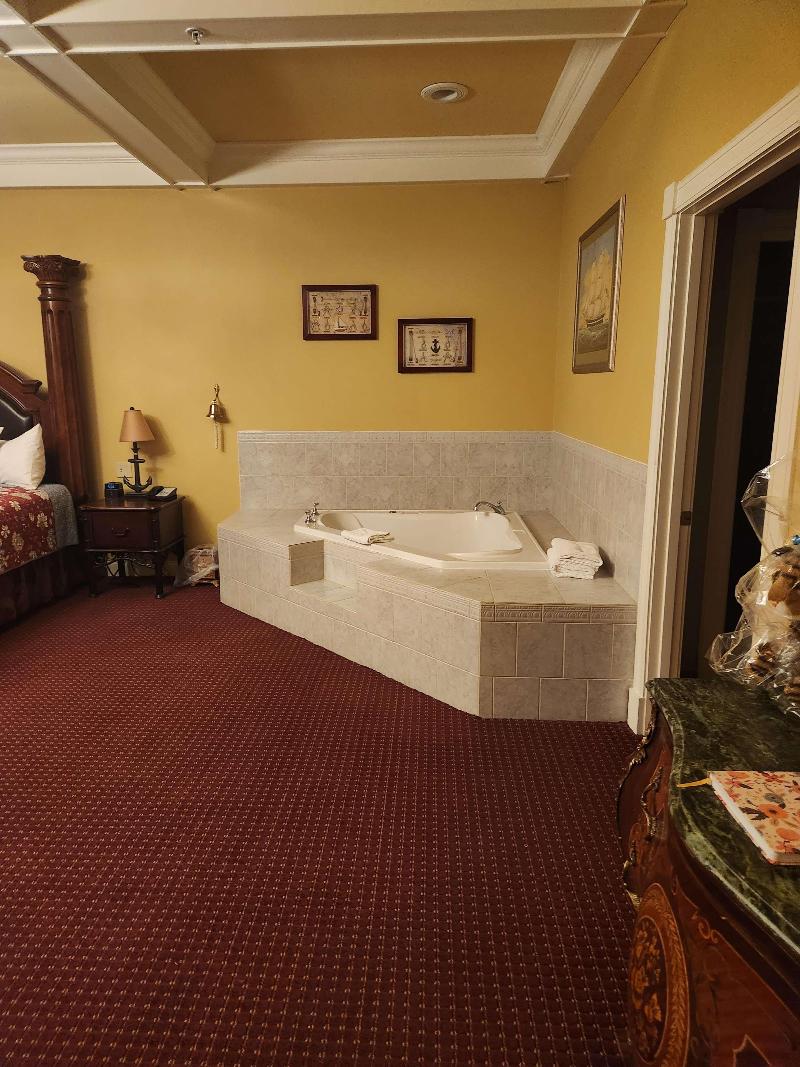 Best Western White House Inn image