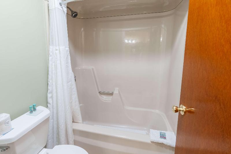 Best Western White House Inn image