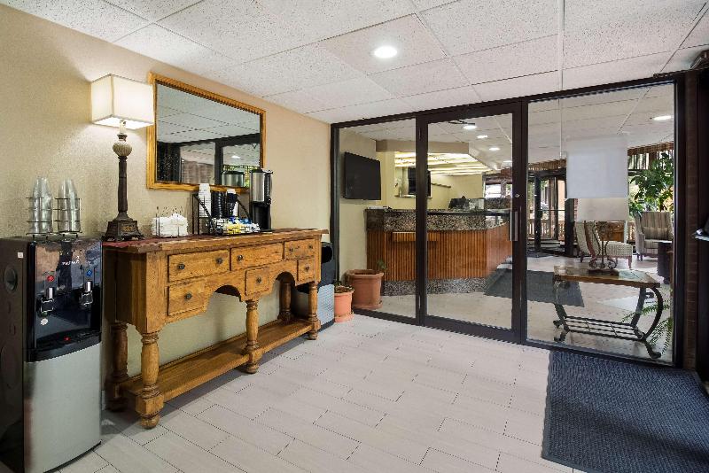 Best Western Braddock Inn image