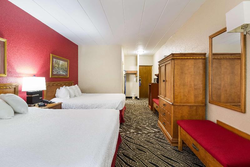 Best Western Braddock Inn image