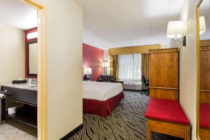Best Western Braddock Inn image