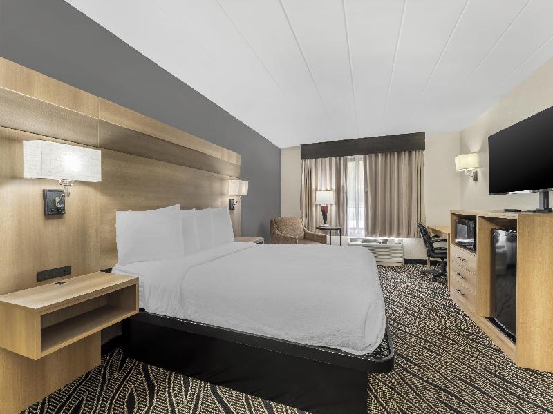 Best Western Braddock Inn image