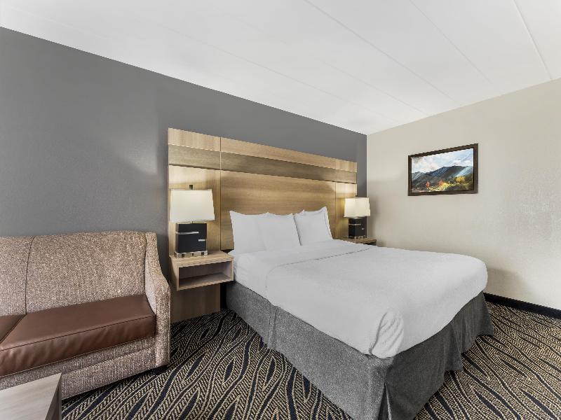 Best Western Braddock Inn image