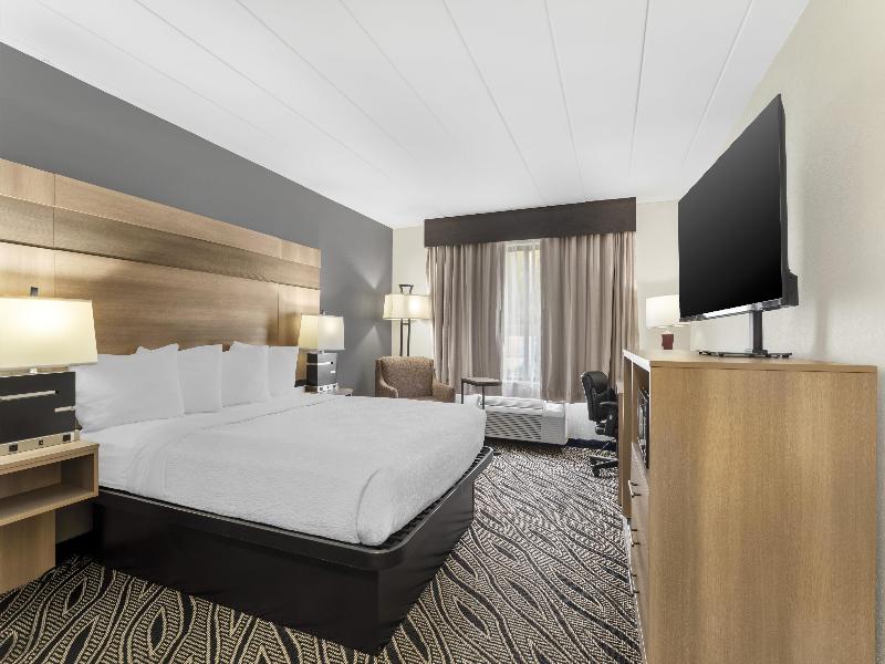 Best Western Braddock Inn image