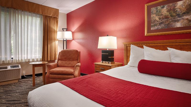 Best Western Braddock Inn image