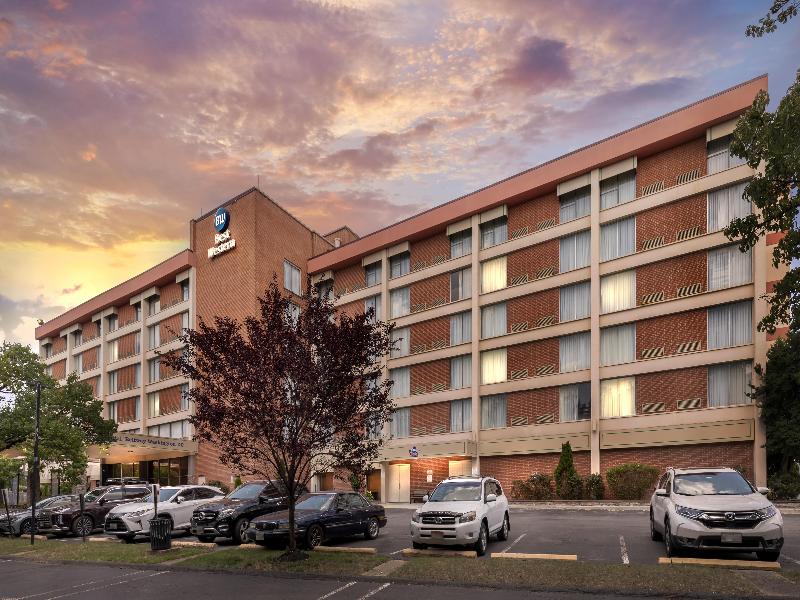 Best Western Capital Beltway Washington Dc image