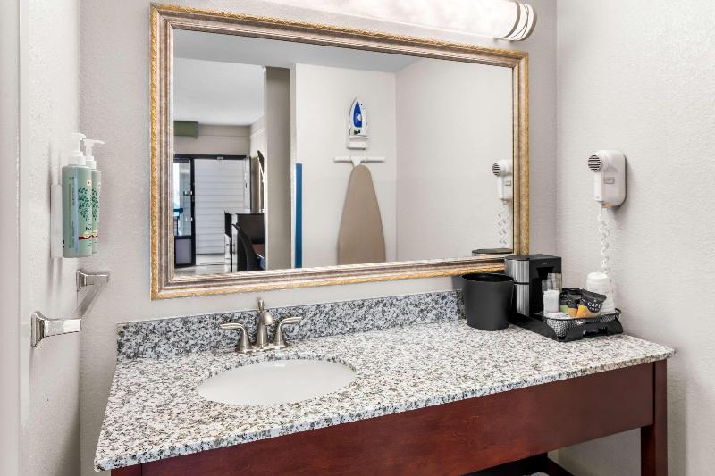 Best Western Kent Narrows Inn image