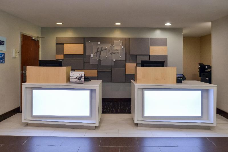 Holiday Inn Express Towson Baltimore N By IHG image