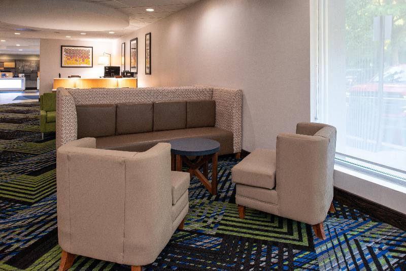 Holiday Inn Express Towson Baltimore N By IHG image