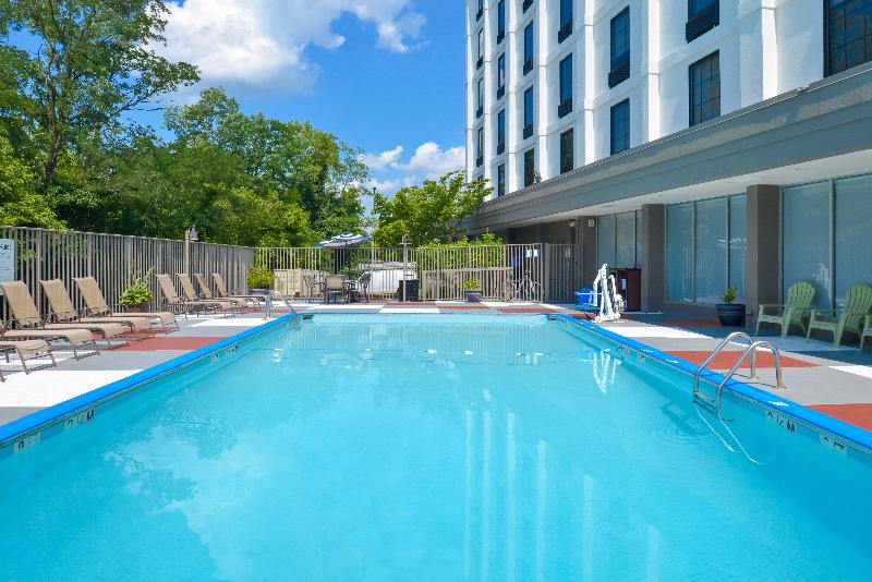Holiday Inn Express Towson Baltimore N By IHG image