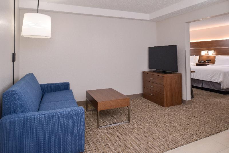 Holiday Inn Express Towson Baltimore N By IHG image