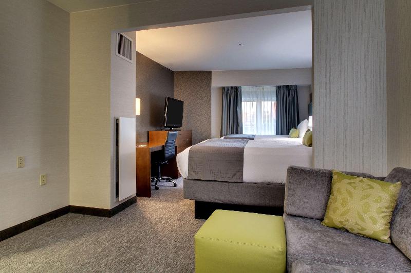 Best Western Plus Boston Hotel image
