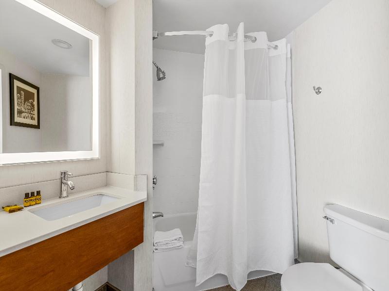 Best Western Plus Boston Hotel image