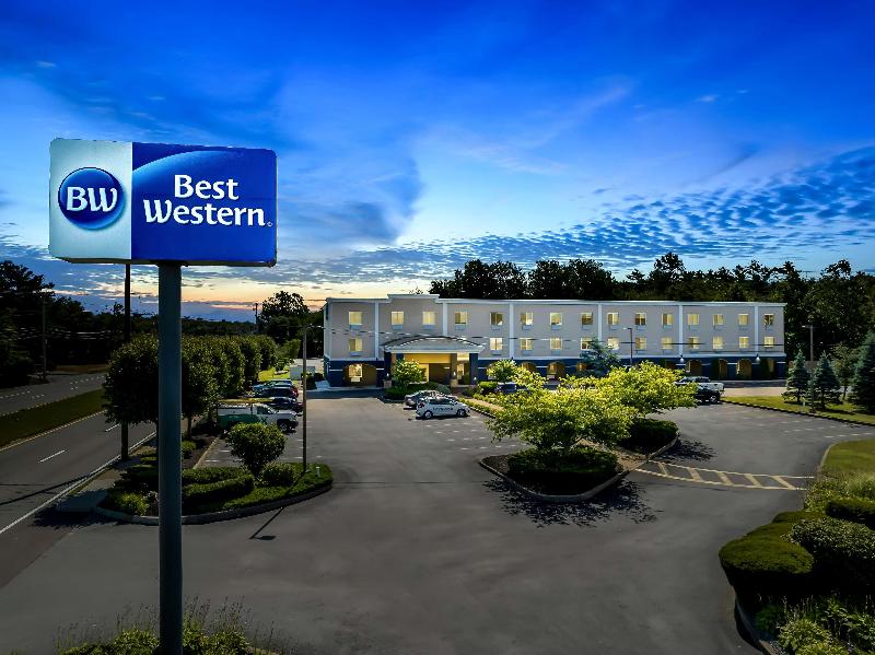 Best Western Dartmouth-New Bedford image