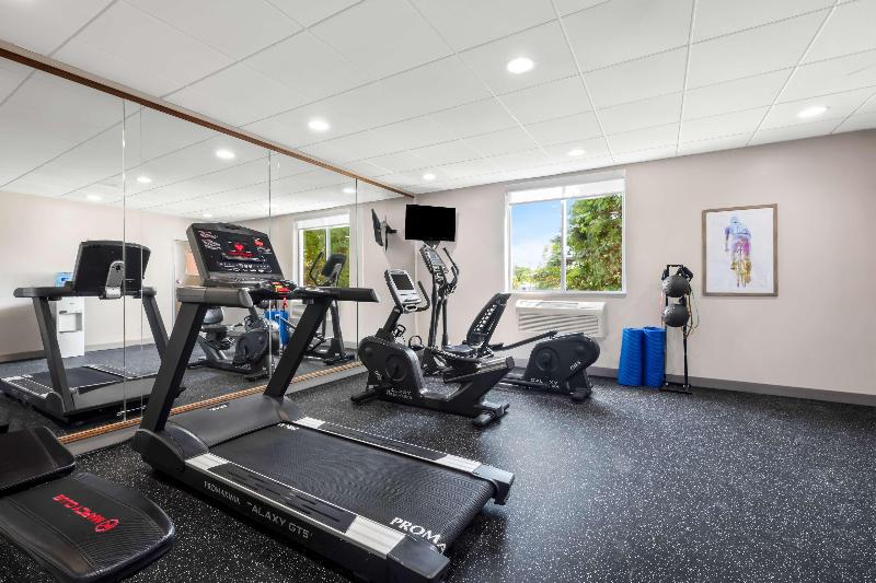 Best Western Dartmouth-New Bedford image