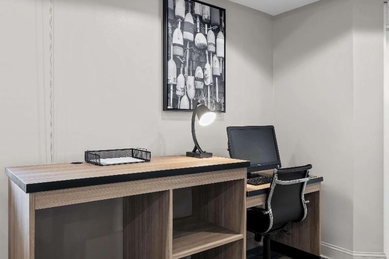 Best Western Dartmouth-New Bedford image