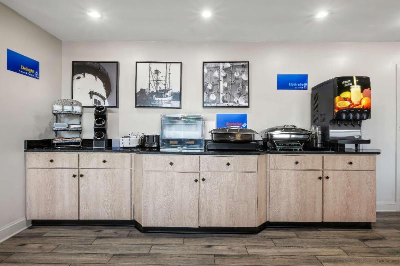 Best Western Dartmouth-New Bedford image