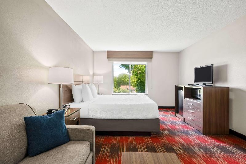 Best Western Dartmouth-New Bedford image