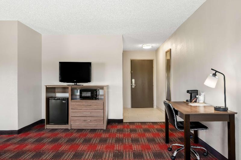 Best Western Dartmouth-New Bedford image