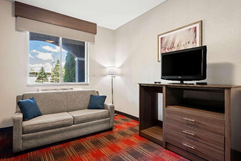 Best Western Dartmouth-New Bedford image