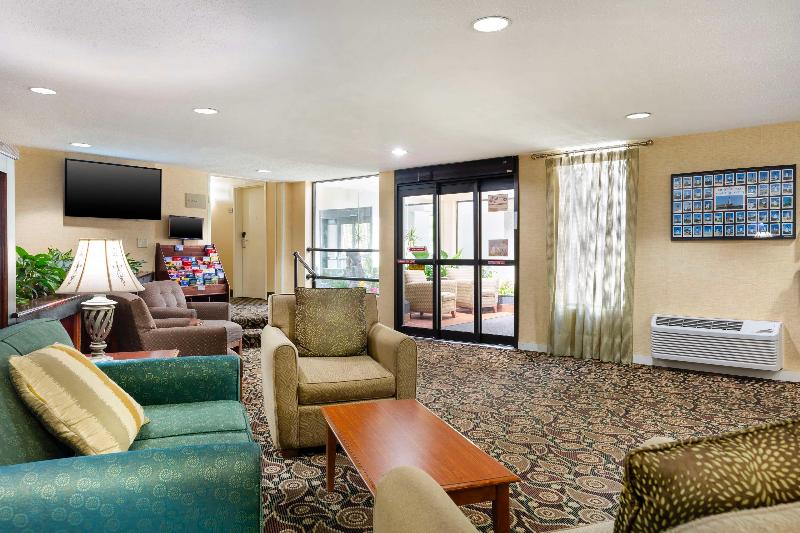 Best Western Rockland image