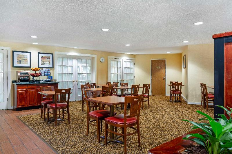 Best Western Rockland image