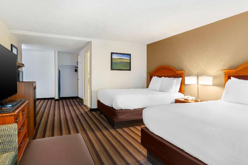 Best Western Rockland image