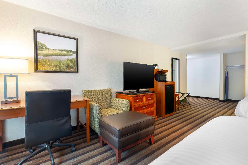 Best Western Rockland image