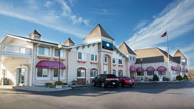 Magnuson Grand Pioneer Inn and Suites image
