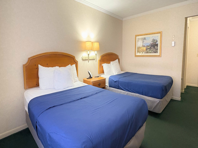 Magnuson Grand Pioneer Inn and Suites image