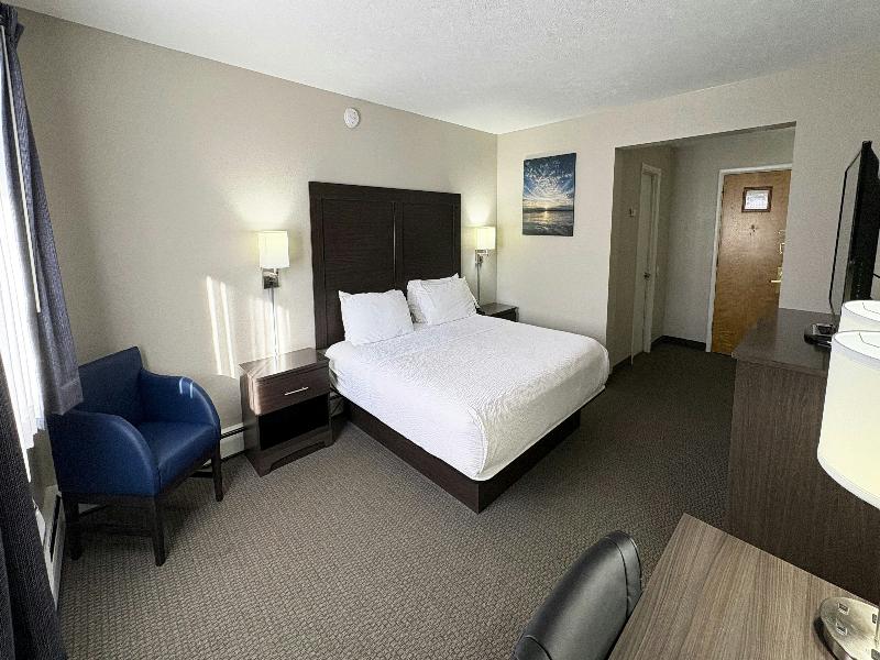 Magnuson Grand Pioneer Inn and Suites image