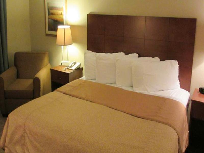 Magnuson Grand Pioneer Inn and Suites image