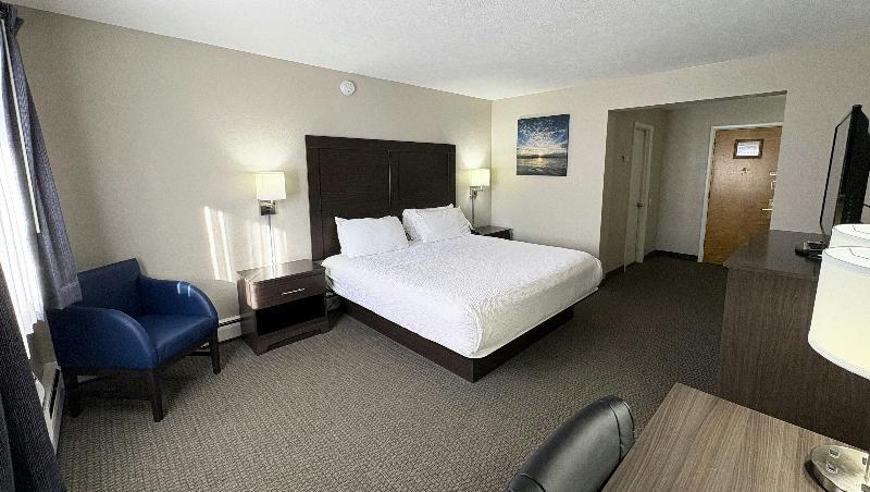 Magnuson Grand Pioneer Inn and Suites image