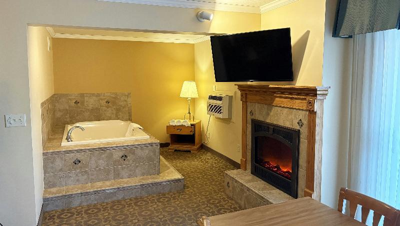 Magnuson Grand Pioneer Inn and Suites image
