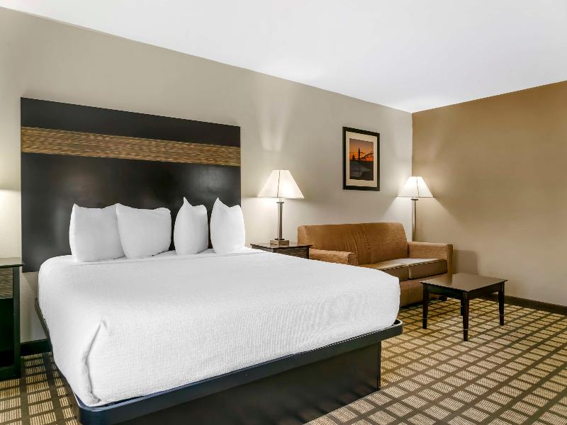 Best Western Beacon Inn image