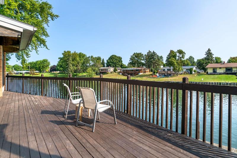 Best Western River Terrace image