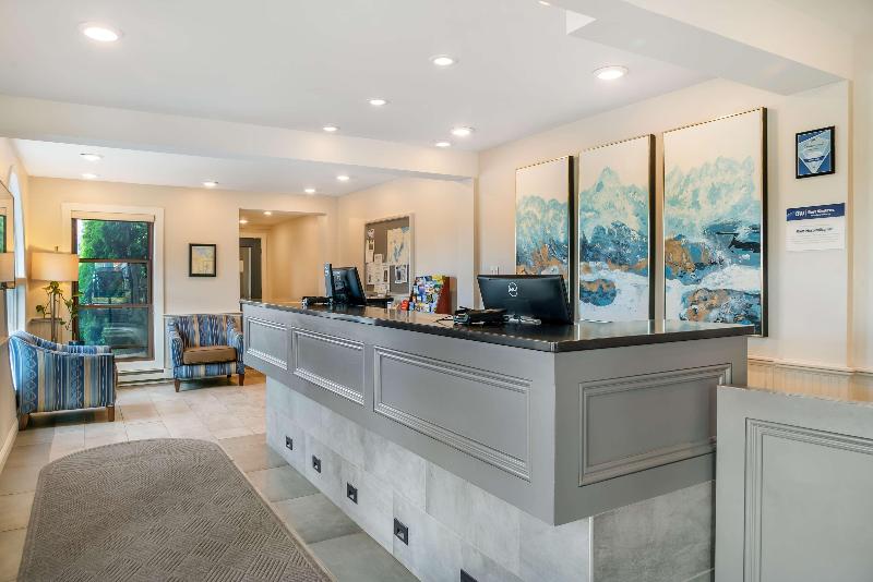 Best Western River Terrace image