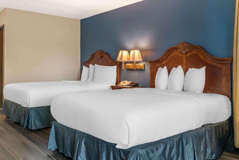 Best Western River Terrace image