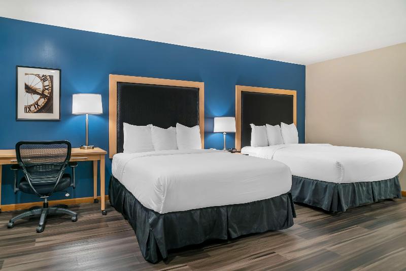 Best Western River Terrace image