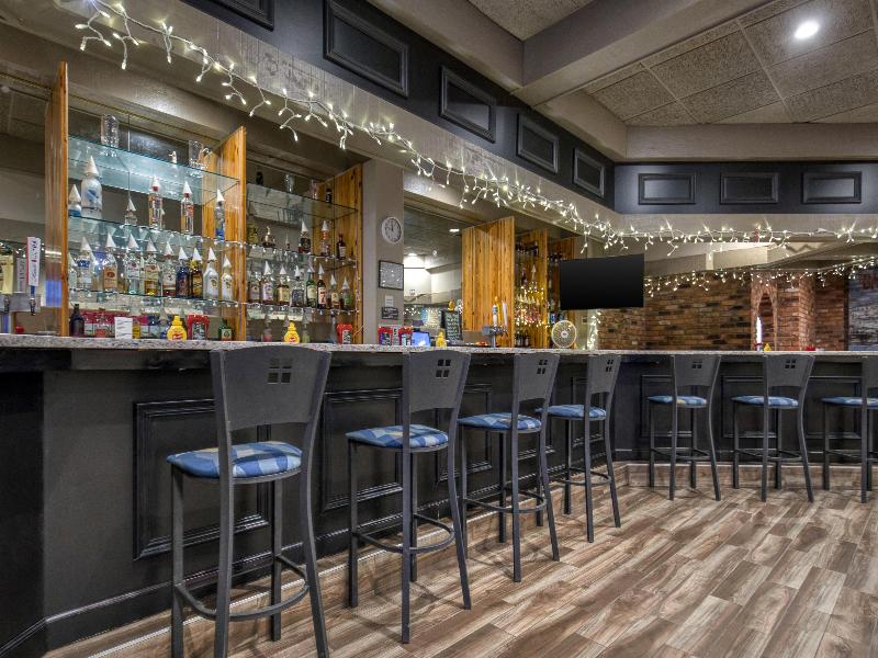 Best Western Woodhaven Inn image