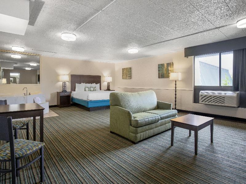 Best Western Woodhaven Inn image