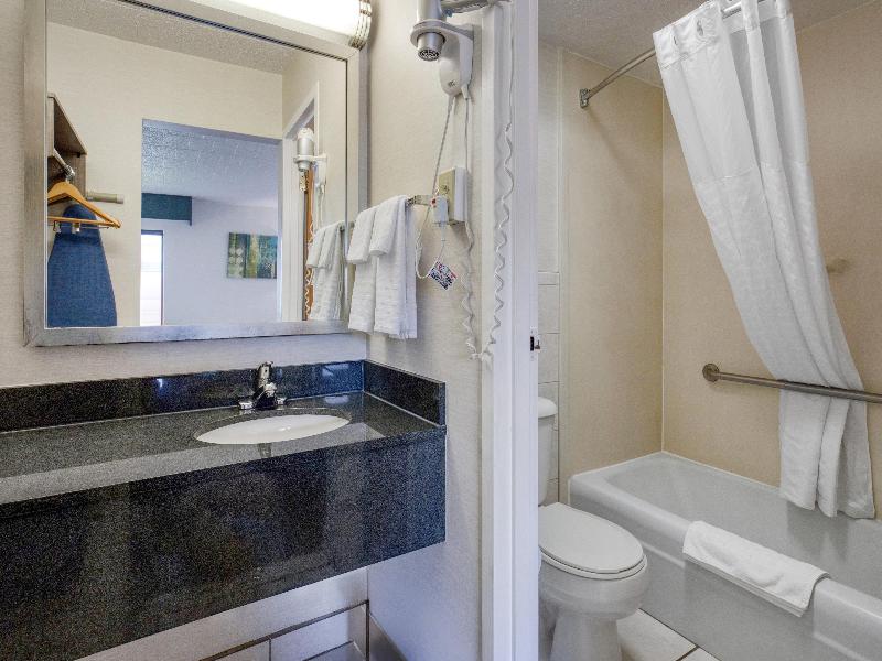 Best Western Woodhaven Inn image