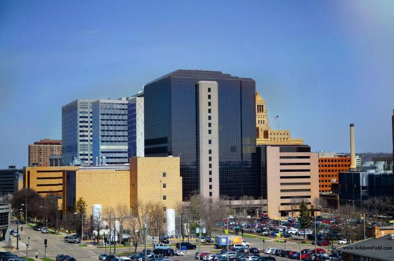 Centerstone Plaza Hotel Soldiers Field Mayo Clinic image